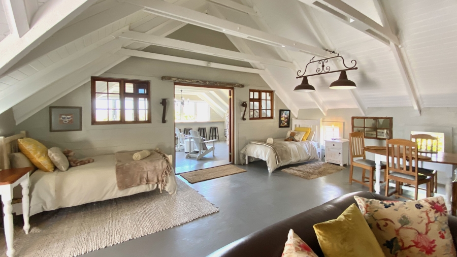 6 Bedroom Property for Sale in Jacobsbaai Western Cape